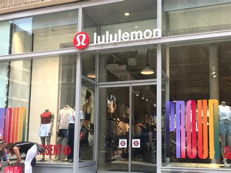 lululemon athletica outlet store online